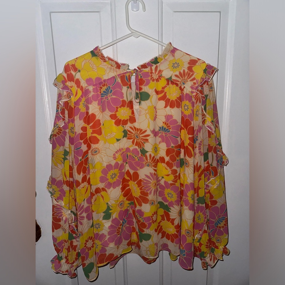 2X Vibrant Floral Blouse